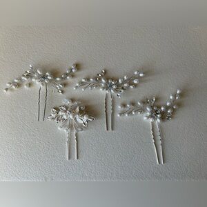 4 Bridal Hair Pins